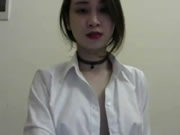 越南美女擦邊絕品美乳可以玩一輩子